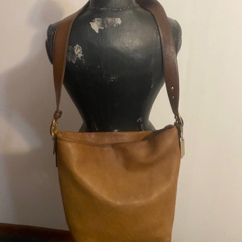 Coach 9183 Rare Camel Vintage Leather Bucket shoulder bag